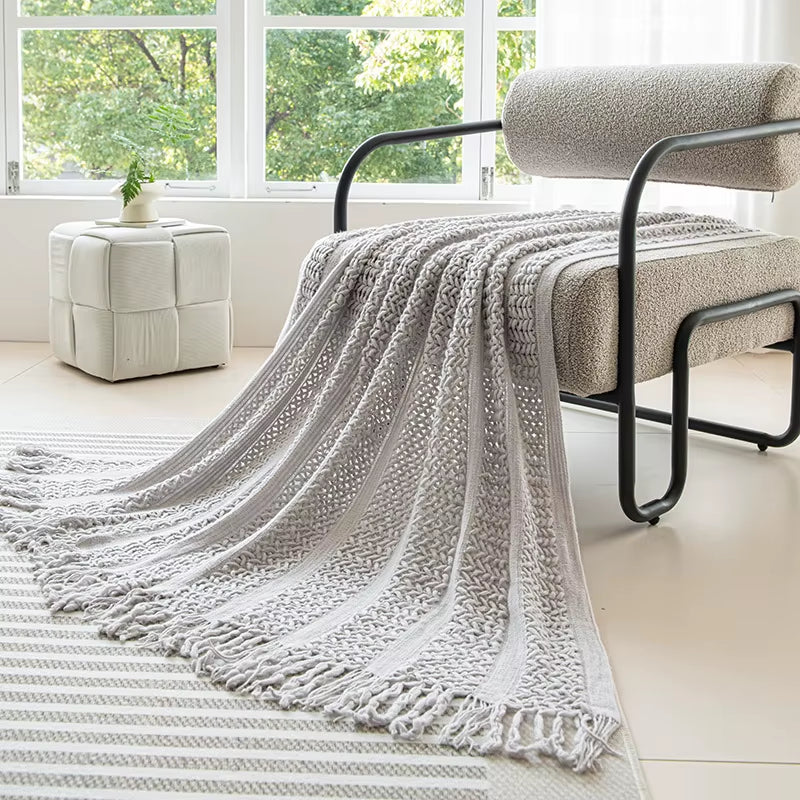 Knitted Throw Blanket with Tassels for Couch Decorative Boho Vintage Cozy Gift Blanket Khaki Luxury Soft Throw Bedspread Blanket