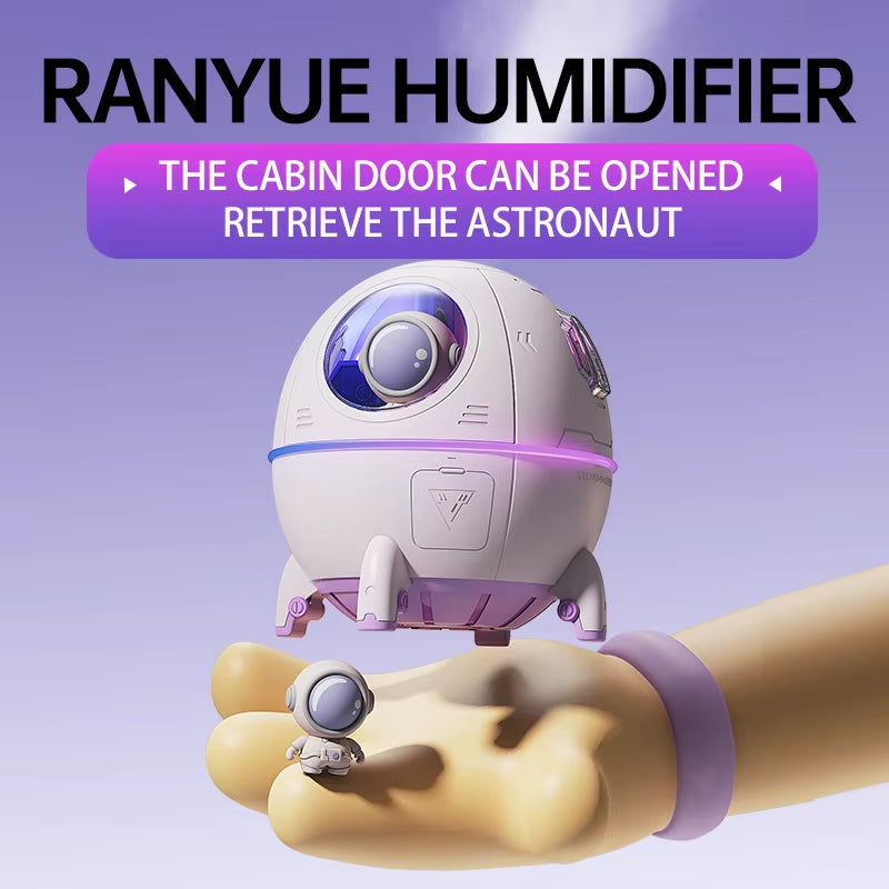 Portable Astronaut Humidifier with LED Light and Aroma Diffuser - USB Powered for Clean and Hydrated Air Cute Aesthetic Stuff